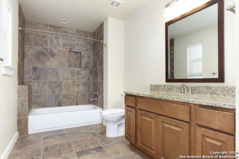 223 Circle Court Pleasanton TX 78064