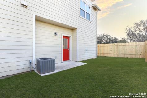 223 Circle Court Pleasanton TX 78064