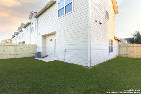 223 Circle Court Pleasanton TX 78064