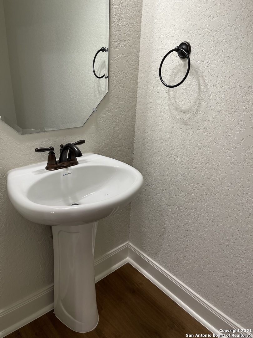2206 Sandlewood Cove San Antonio TX 78245