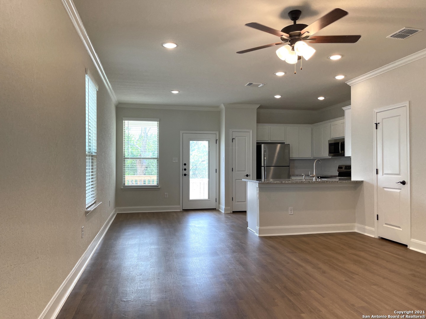 2206 Sandlewood Cove San Antonio TX 78245