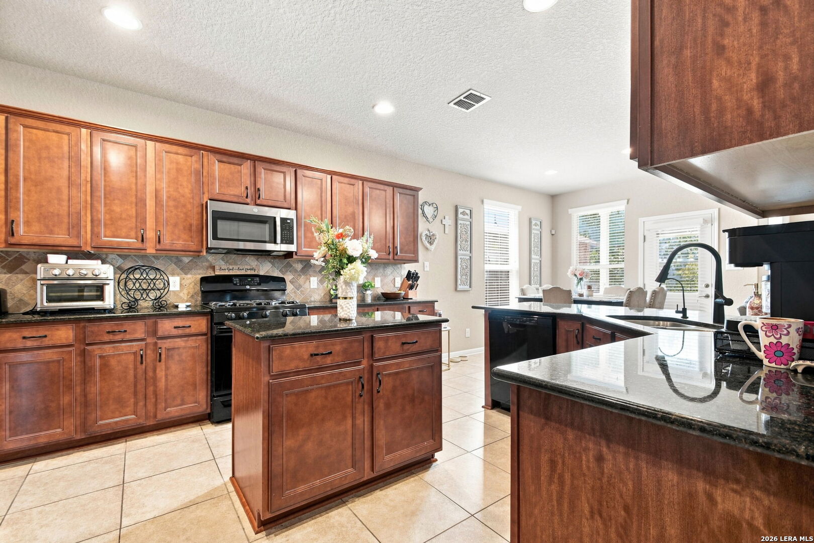 10727 Newcroft Place Helotes TX 78023
