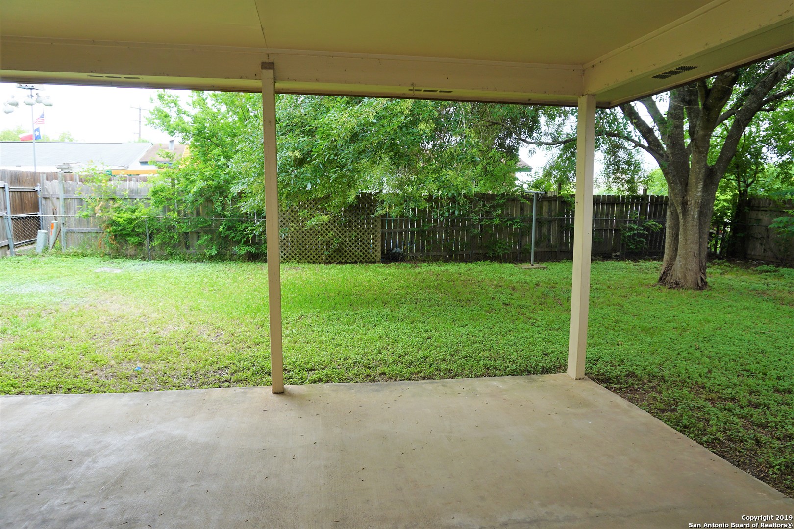 202 Brenda Drive Converse TX 78109
