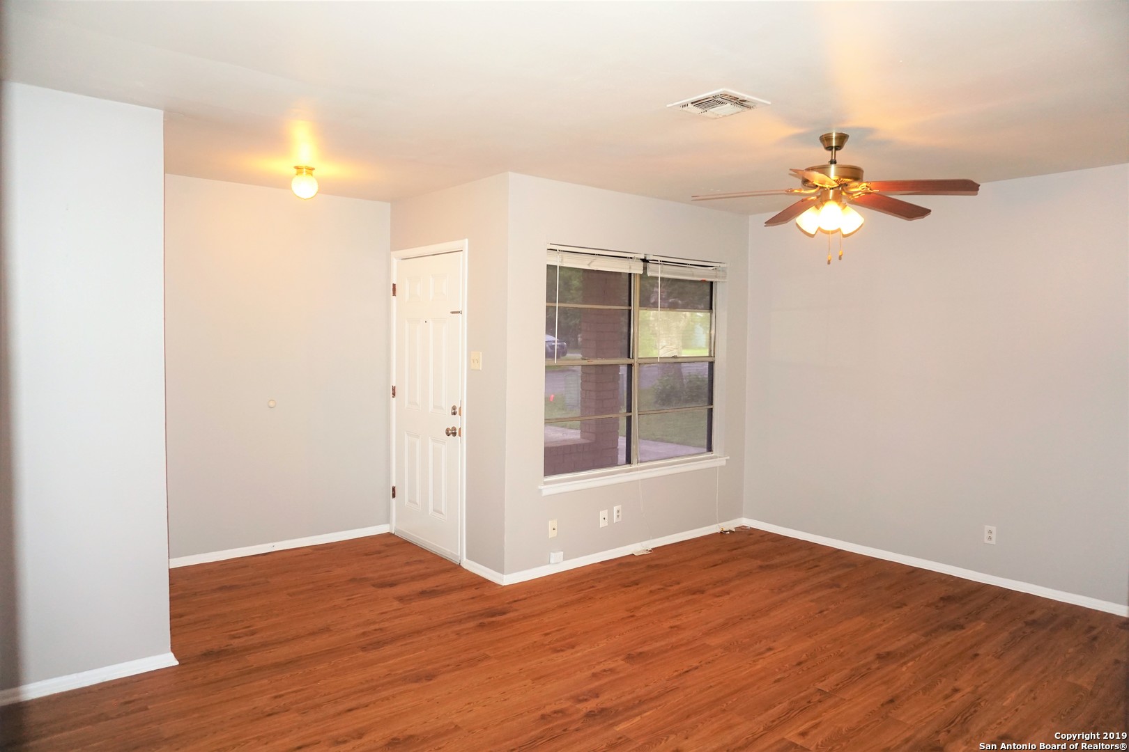 202 Brenda Drive Converse TX 78109