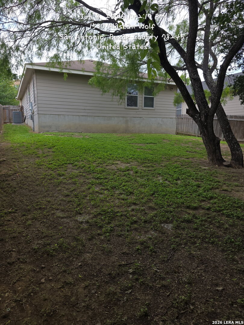 1526 Alaskan Wolf San Antonio TX 78245