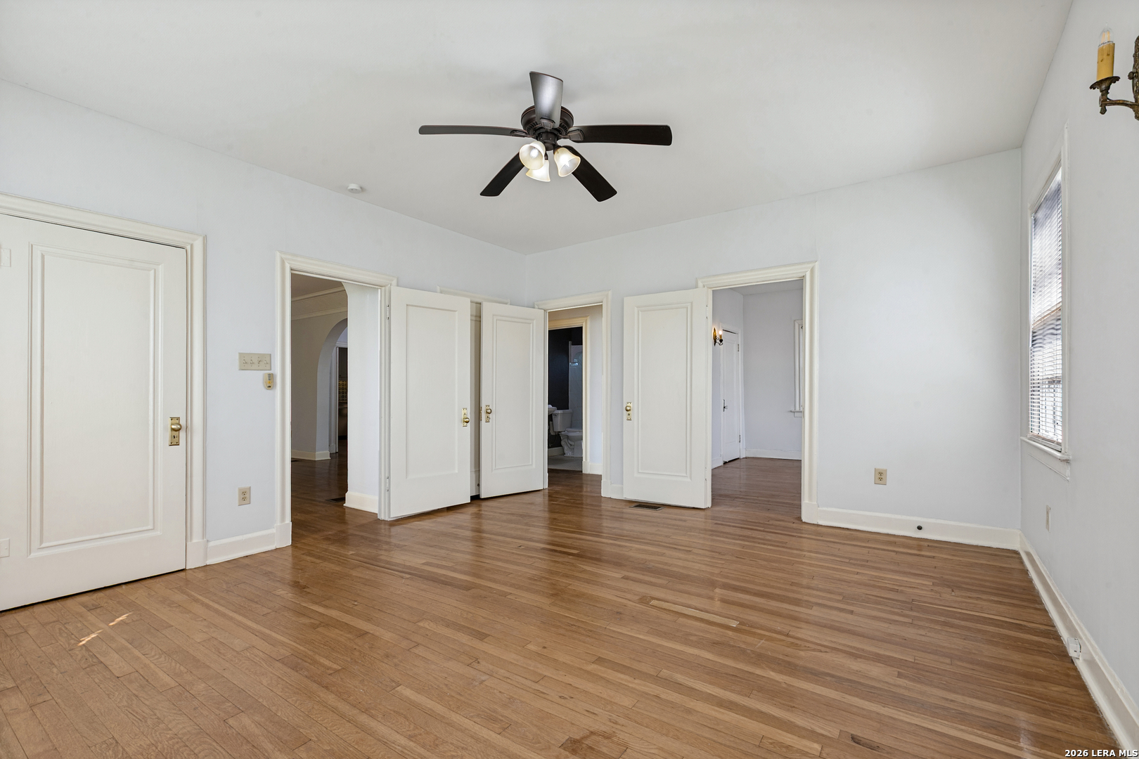 1511 W Mistletoe Avenue San Antonio TX 78201