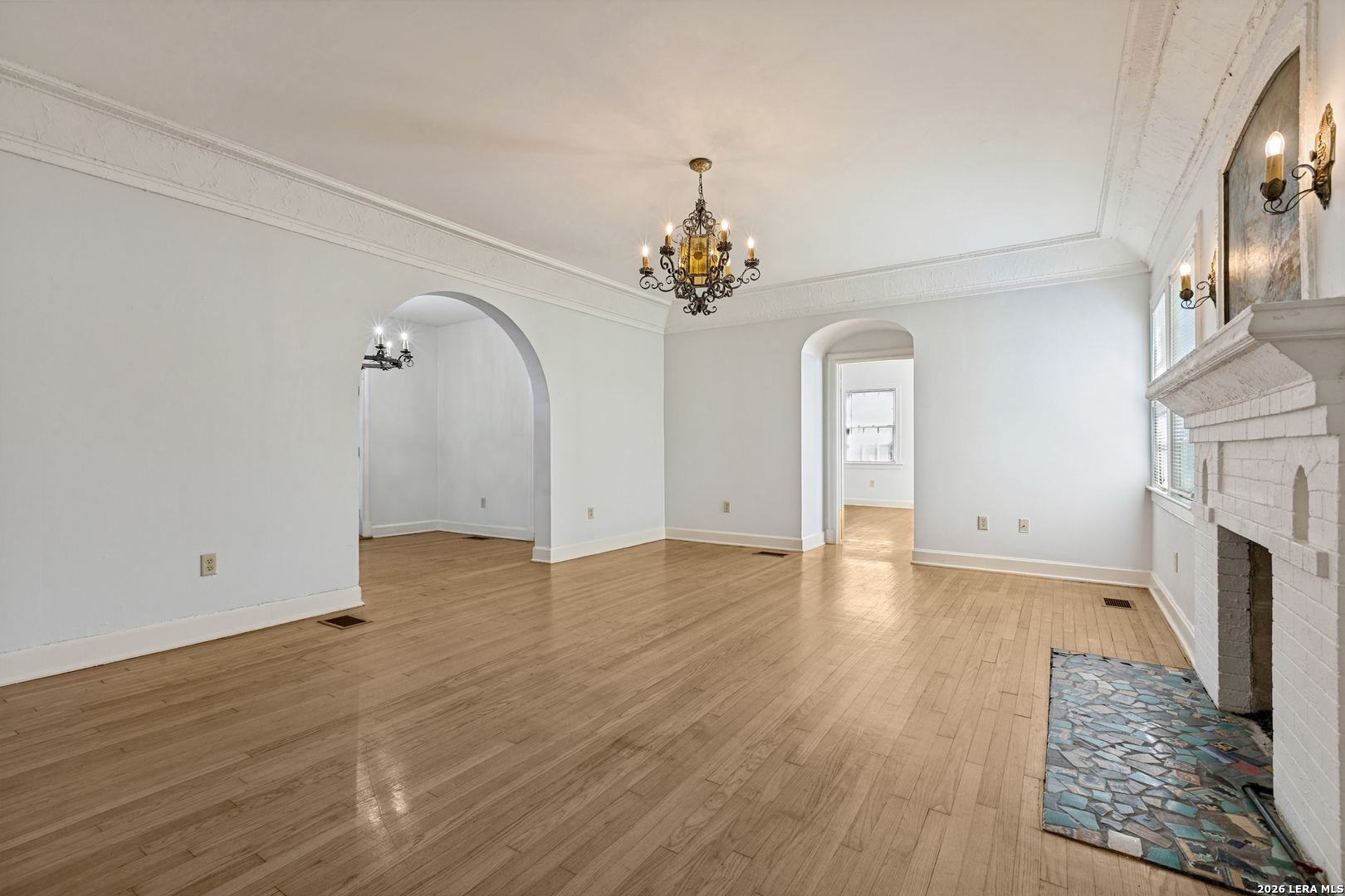 1511 W Mistletoe Avenue San Antonio TX 78201