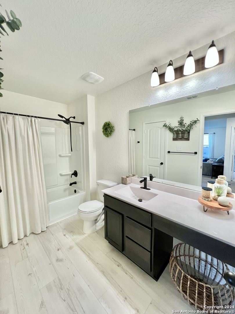 6510 Cibolo Springs Converse TX 78109