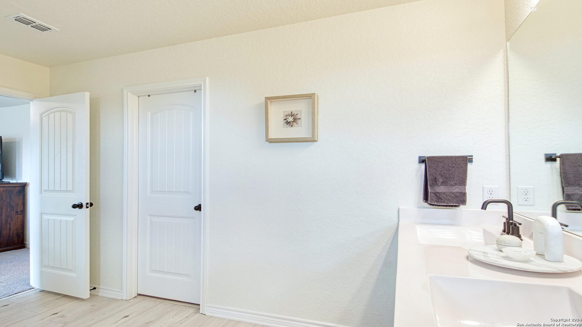 6510 Cibolo Springs Converse TX 78109