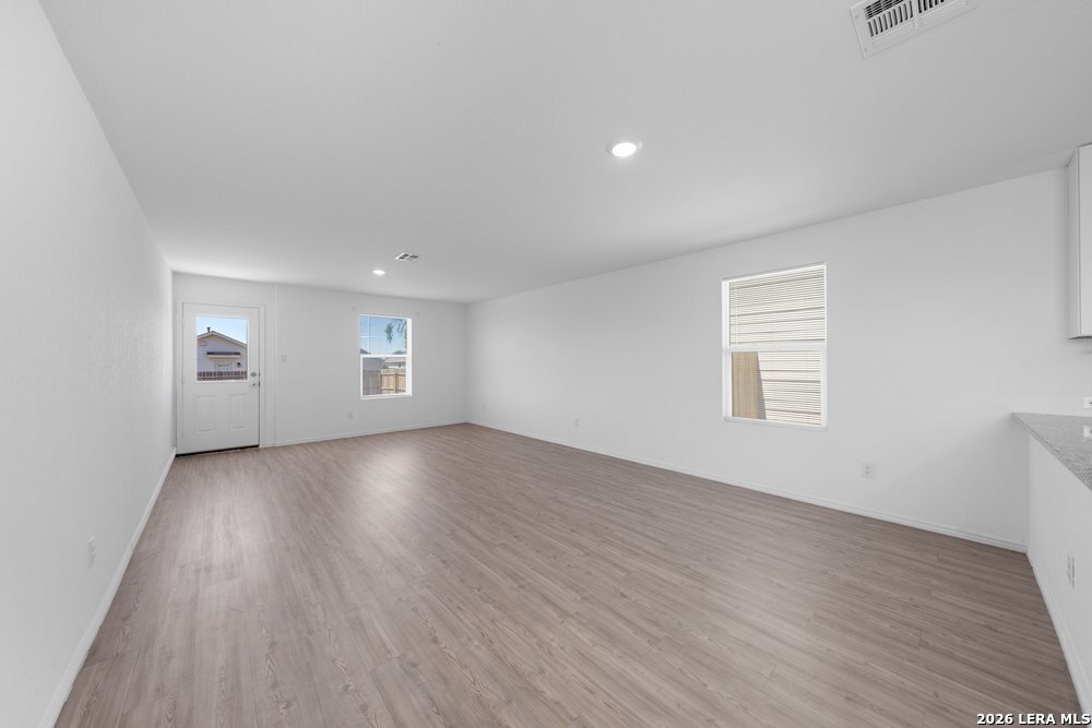 4284 Thalweg Way San Antonio TX 78223