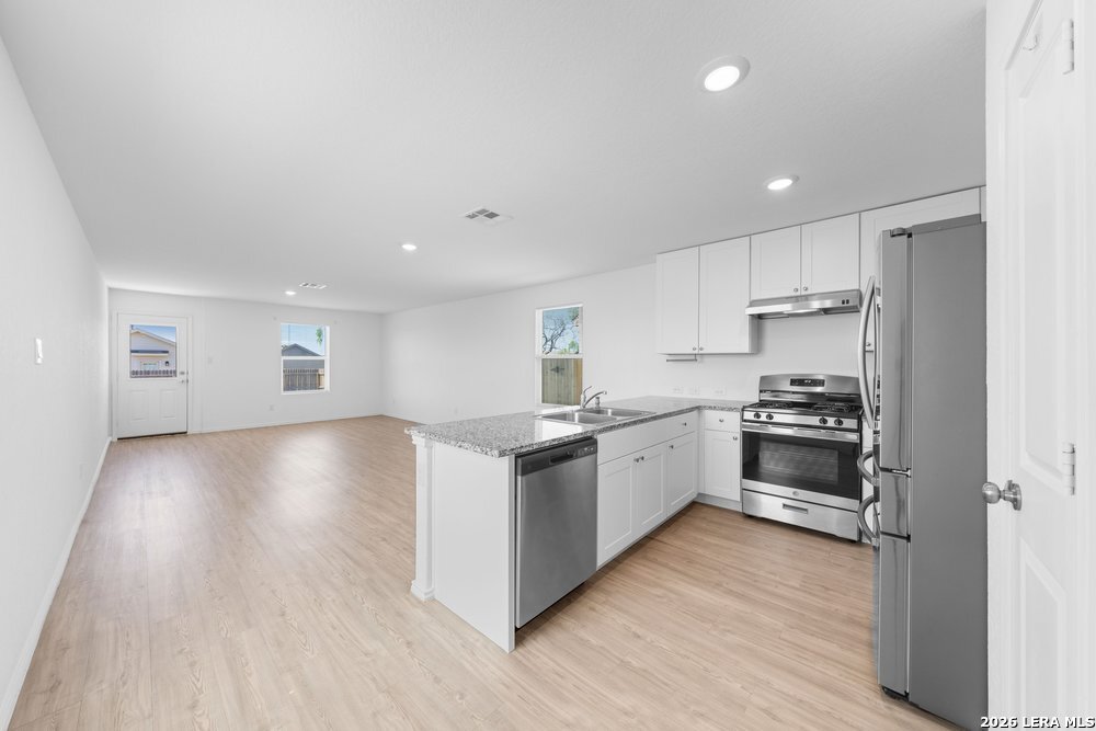 4284 Thalweg Way San Antonio TX 78223