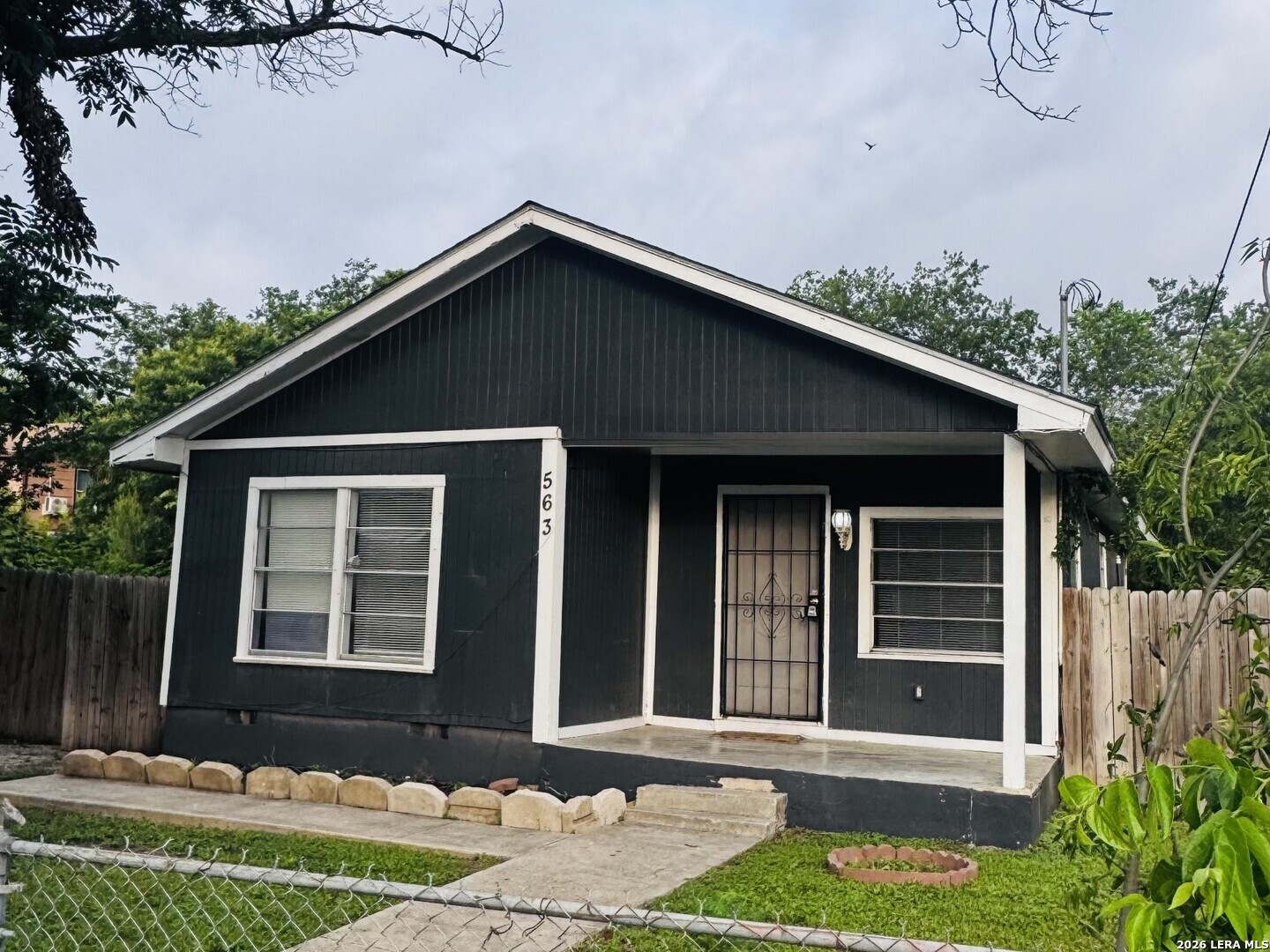 563 N San Horacio Avenue San Antonio TX 78228