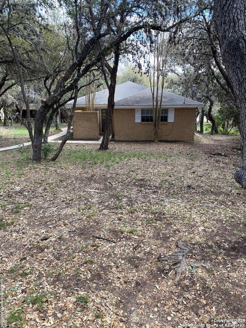 1251 Pebble Beach Road Lakehills TX 78063