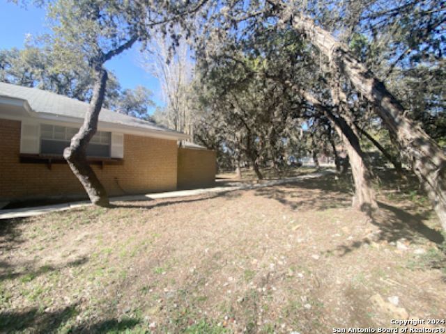 1251 Pebble Beach Road Lakehills TX 78063