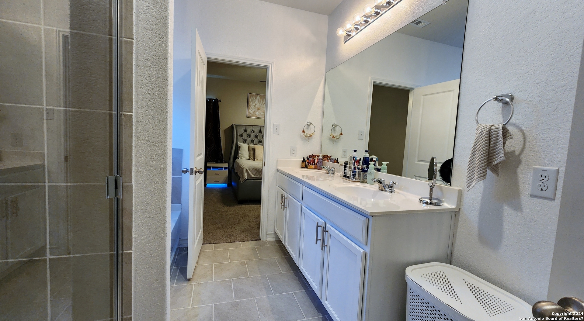 1718 Moonstone Bay San Antonio TX 78245