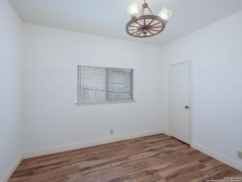 9231 Linbrooke San Antonio TX 78250
