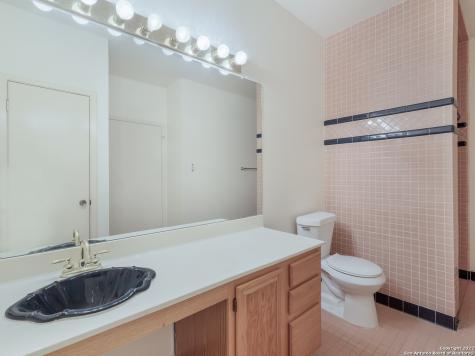 9231 Linbrooke San Antonio TX 78250