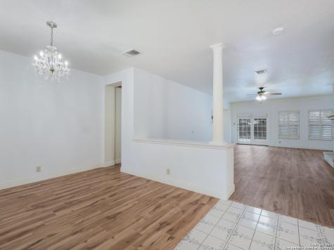 9231 Linbrooke San Antonio TX 78250