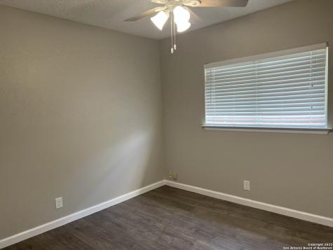 8227 Club Meadow Drive Converse TX 78109