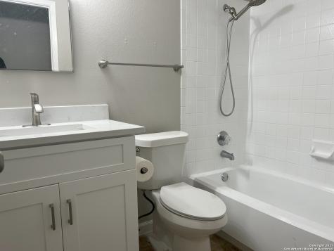 8227 Club Meadow Drive Converse TX 78109