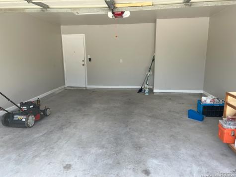 8227 Club Meadow Drive Converse TX 78109