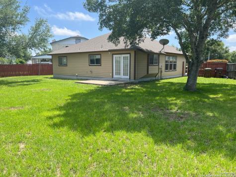 8227 Club Meadow Drive Converse TX 78109