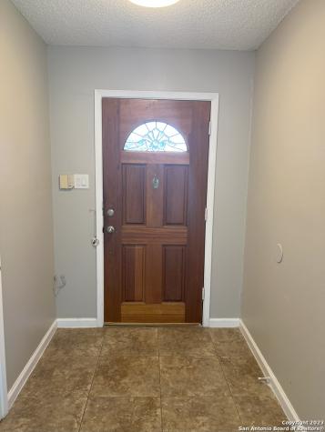 8227 Club Meadow Drive Converse TX 78109