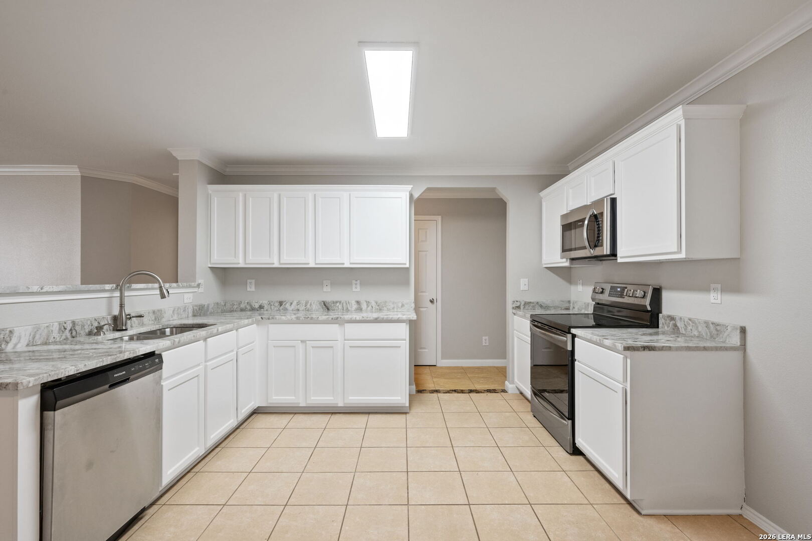 24618 Magnolia Falls San Antonio TX 78261