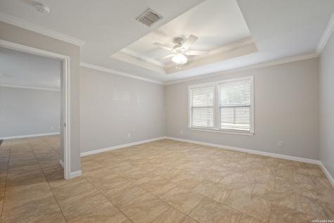 24618 Magnolia Falls San Antonio TX 78261