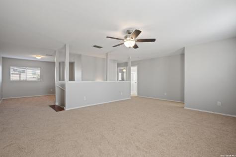 24618 Magnolia Falls San Antonio TX 78261