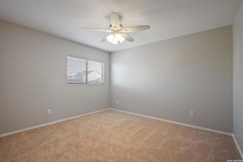 24618 Magnolia Falls San Antonio TX 78261