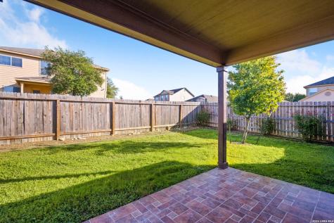 24618 Magnolia Falls San Antonio TX 78261