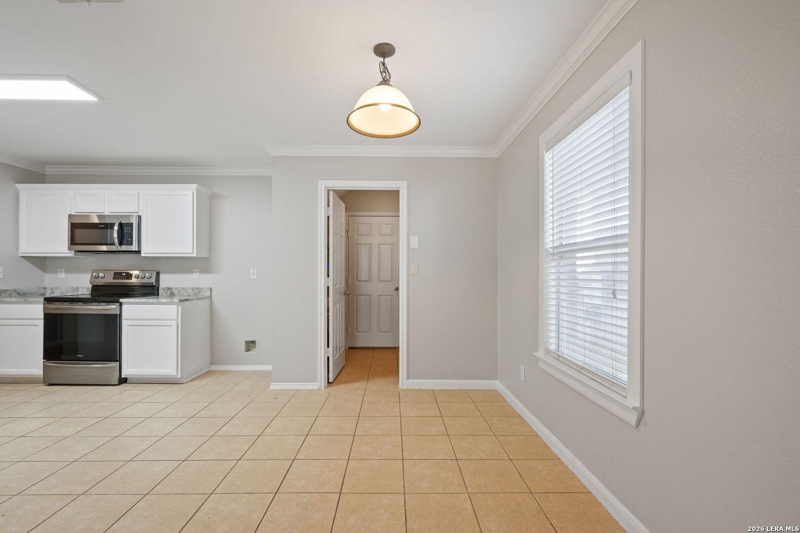 24618 Magnolia Falls San Antonio TX 78261