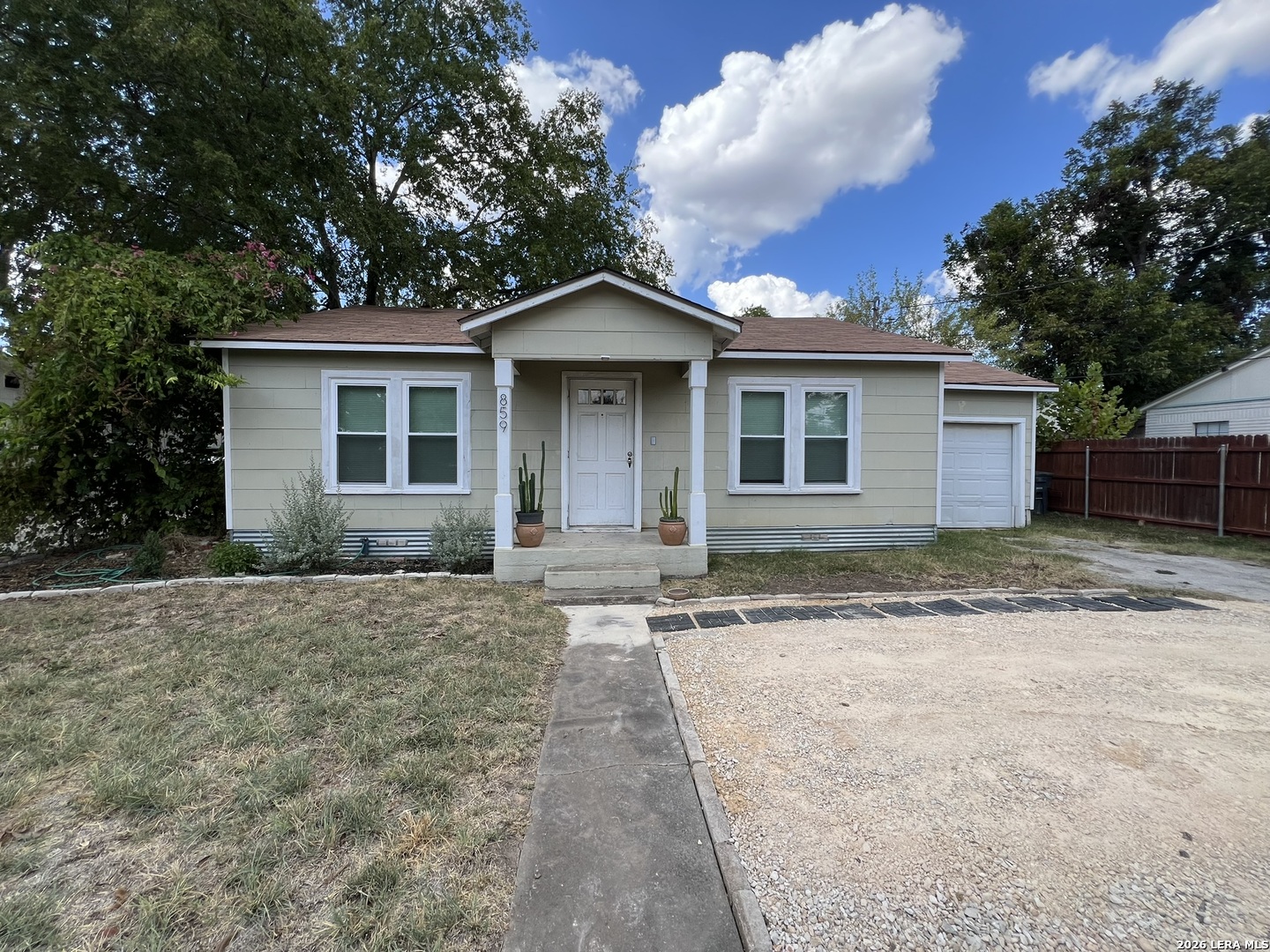859 Oasis Street New Braunfels TX 78130
