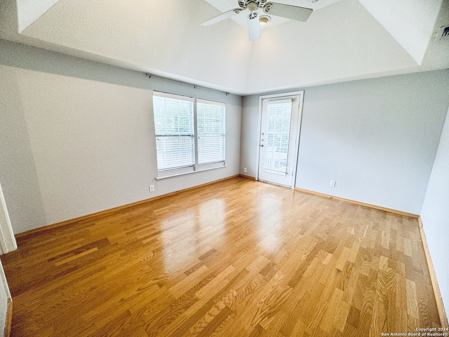 211 Leming Drive San Antonio TX 78201