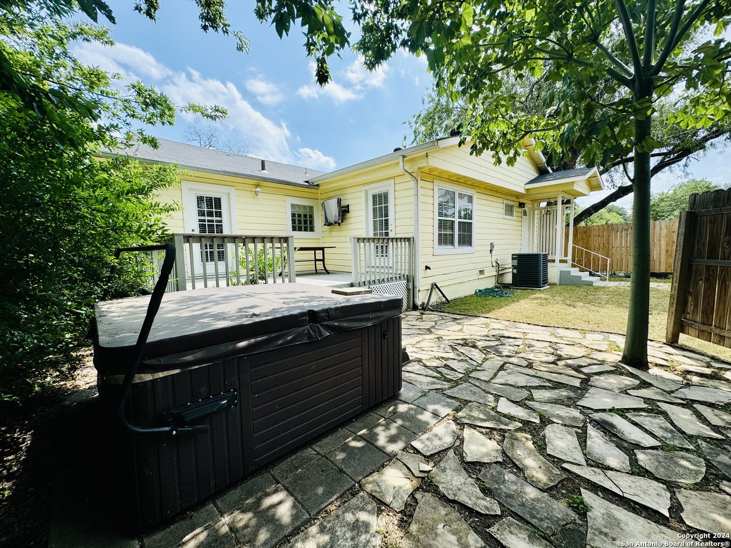 211 Leming Drive San Antonio TX 78201