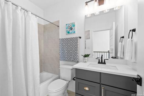 402 Fandango Boerne TX 78006