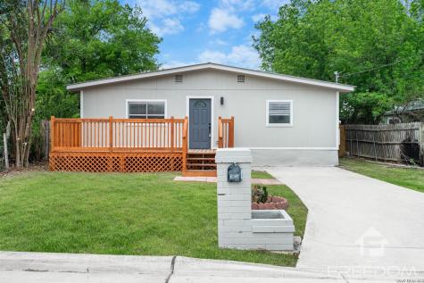 1824 Katy Street New Braunfels TX 78130