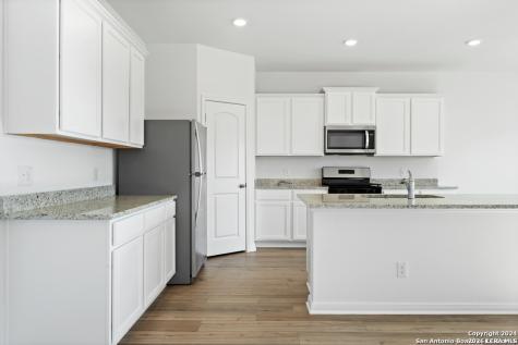 12103 Luckey Villa San Antonio TX 78252
