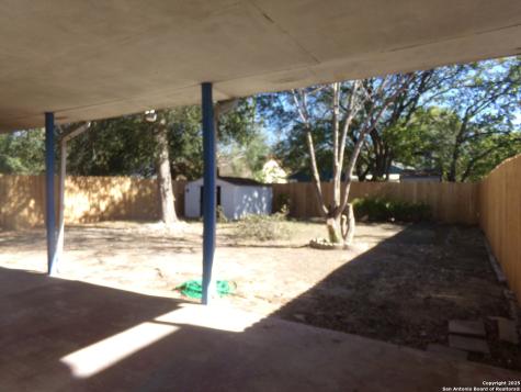 2422 Buffalo Pass San Antonio TX 78245