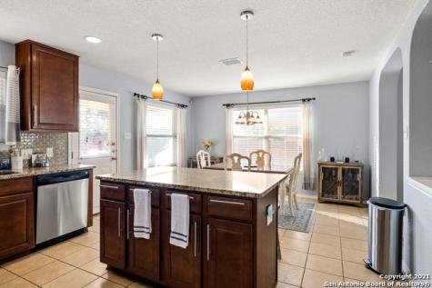 8722 Gavel Gate Converse TX 78109