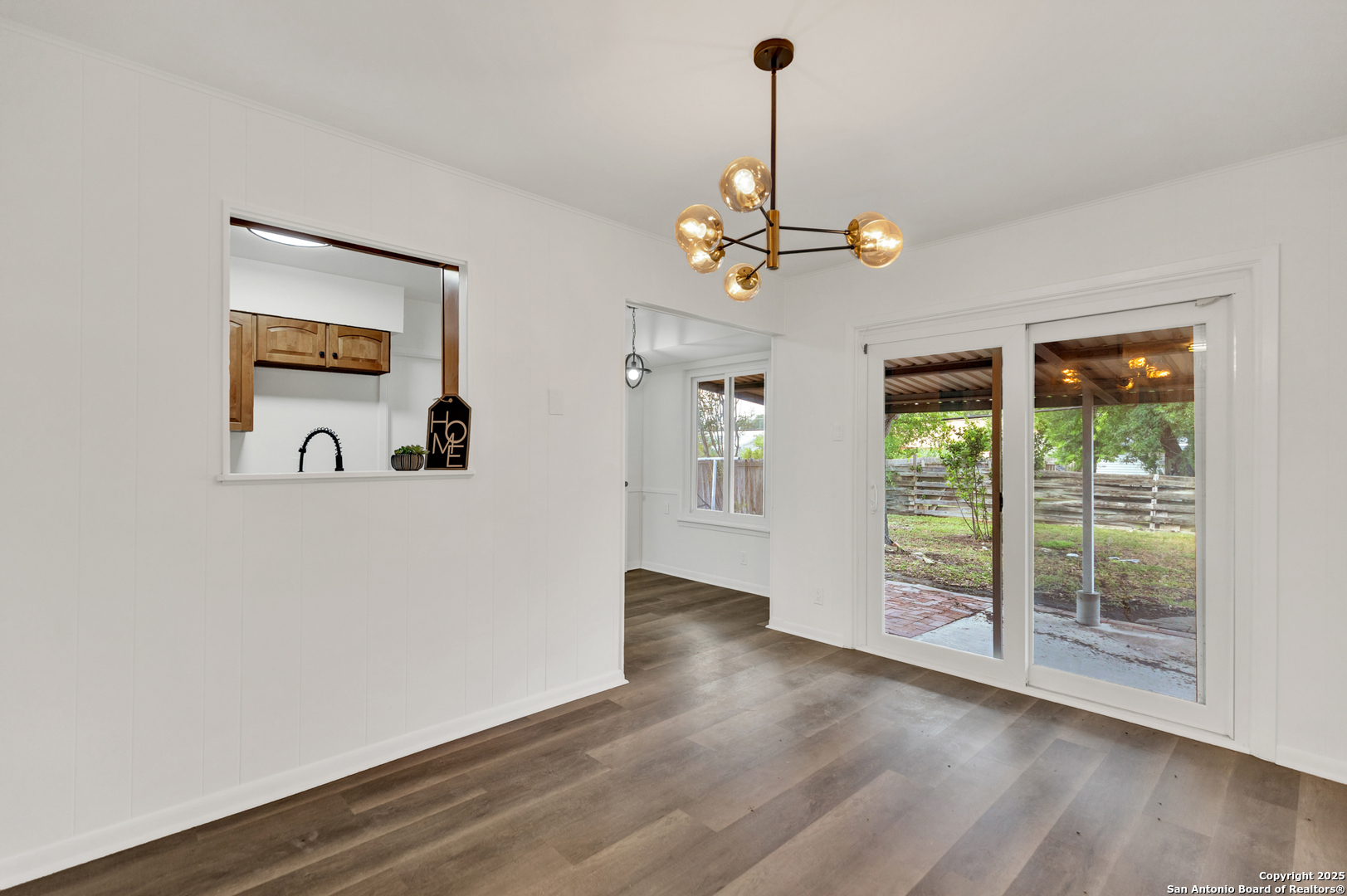 4303 Sunshadow San Antonio TX 78217