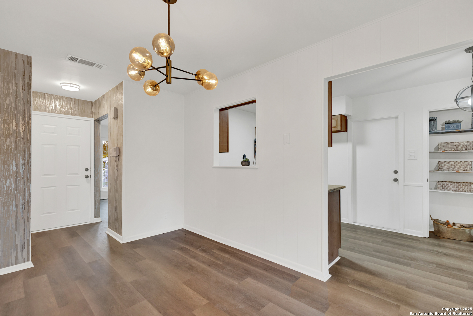 4303 Sunshadow San Antonio TX 78217