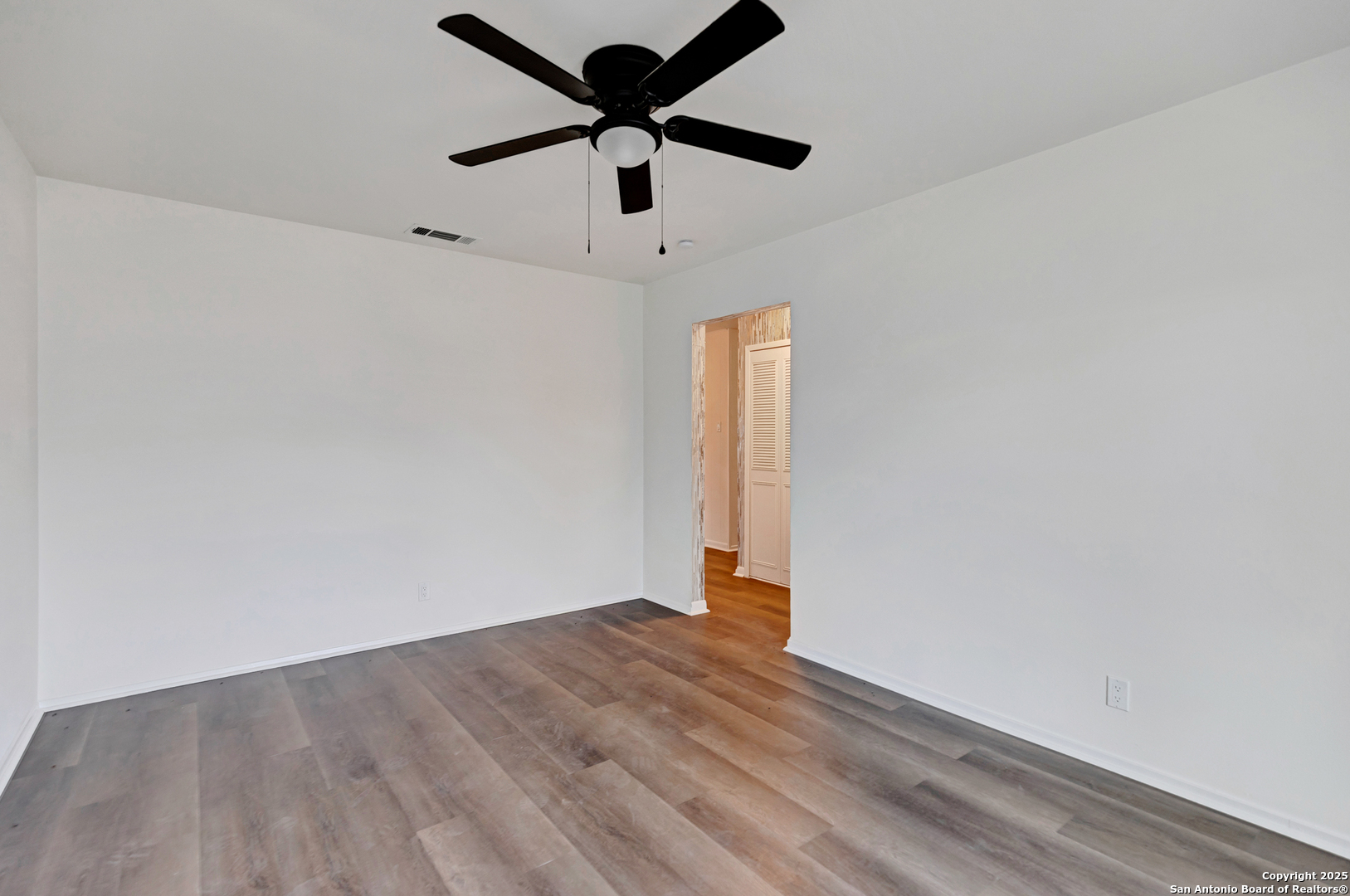 4303 Sunshadow San Antonio TX 78217