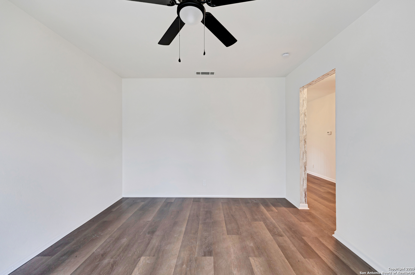 4303 Sunshadow San Antonio TX 78217
