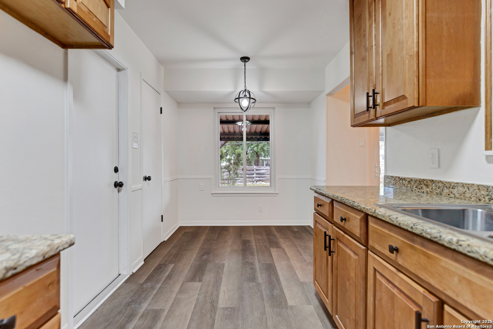 4303 Sunshadow San Antonio TX 78217