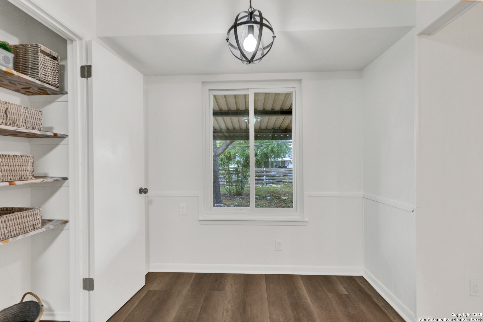4303 Sunshadow San Antonio TX 78217