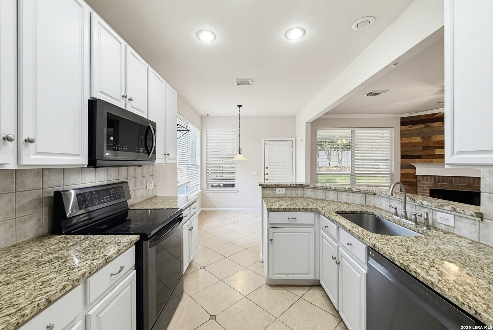 2911 Sable Crossing San Antonio TX 78232