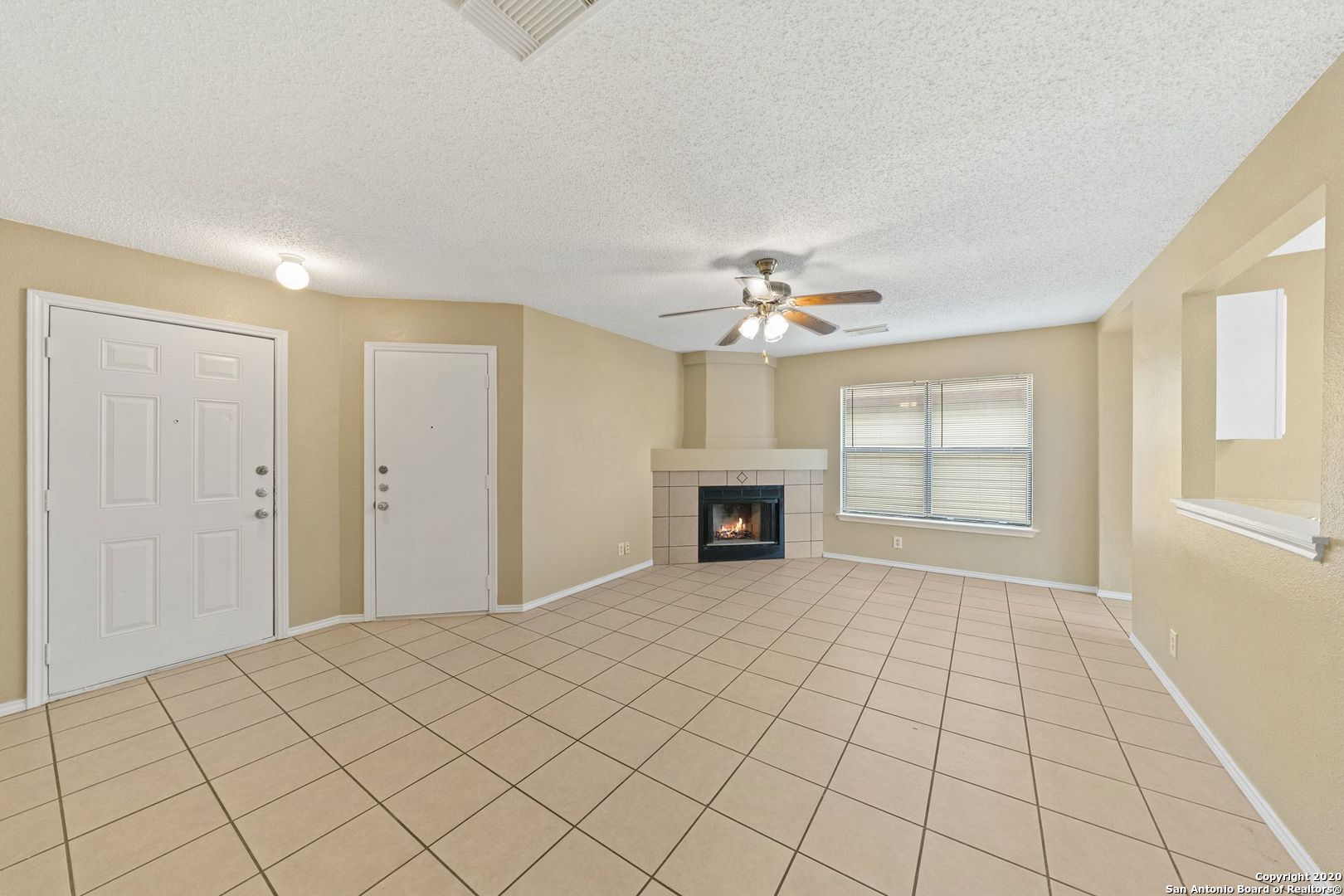 9727 Green Plain Drive San Antonio TX 78245