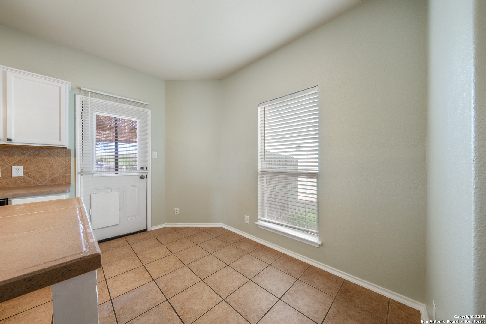 124 Rustic Trail Cibolo TX 78108